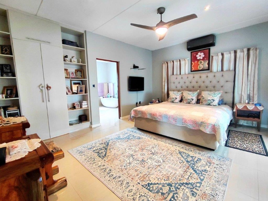 4 Bedroom Property for Sale in Fairview Golf Estate Western Cape